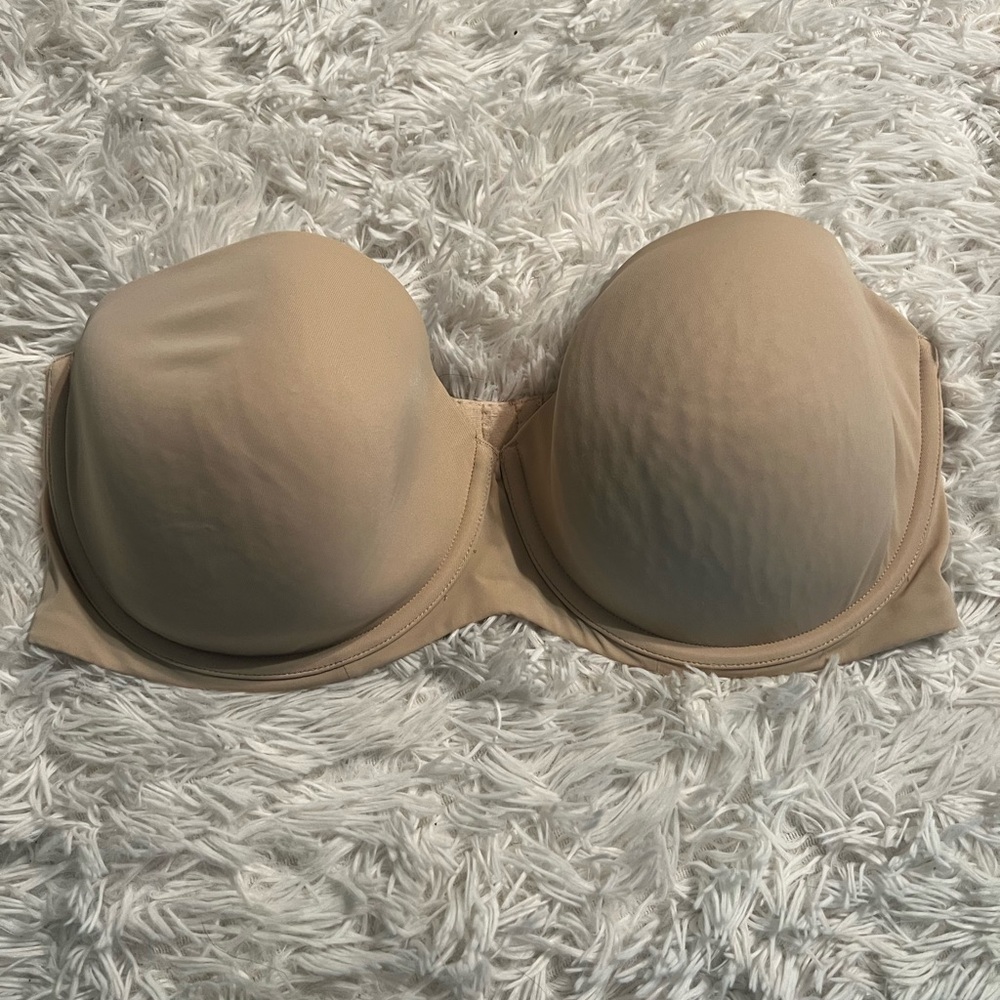 Cacique strapless bra size 42DDD